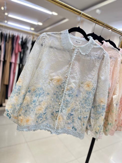 Flower Embroidery Lace Collar Shirts